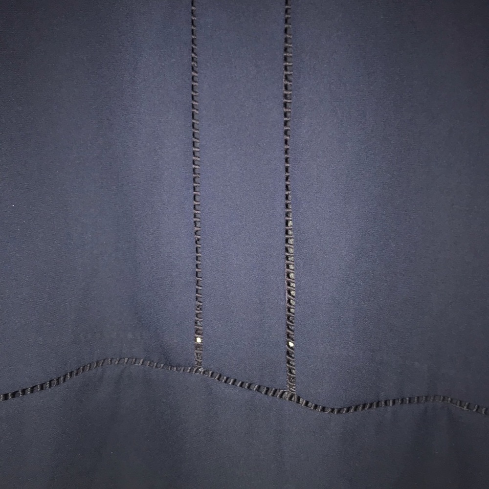 Blouse - Picture 2 of 5